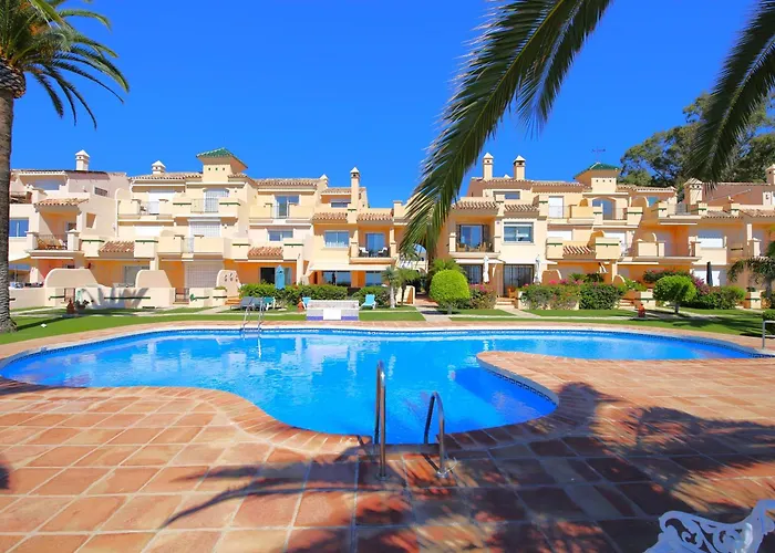 East Townhouse Lunimar * Estepona