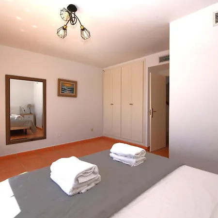 East Townhouse Lunimar * Estepona