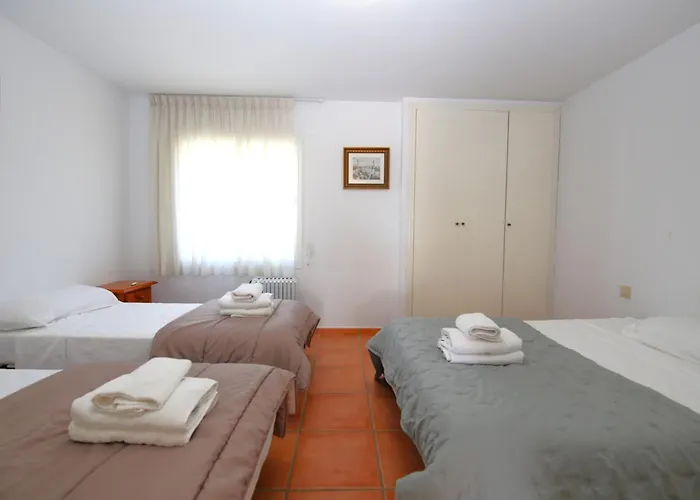 East Townhouse Lunimar Дом отдыха Эстепона